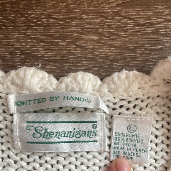 Women’s 80’s Vintage Hand Knit Large Shenanigans Ramie/Acrylic Sweater - Picture 4 of 12